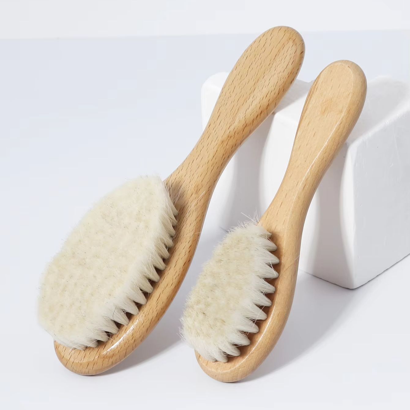 แปรงขนแพะนุ่มพิเศษพร้อมด้ามจับ - Travel Accessories Essentials บทวิจารณ์และราคา