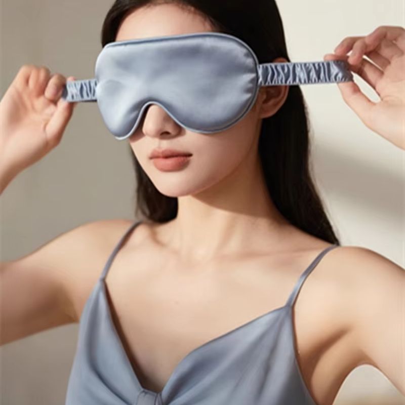 ผ้าปิดตาไหมสองด้าน ป้องกันแสง  - Eye Mask Sleep Travel บทวิจารณ์และราคา
