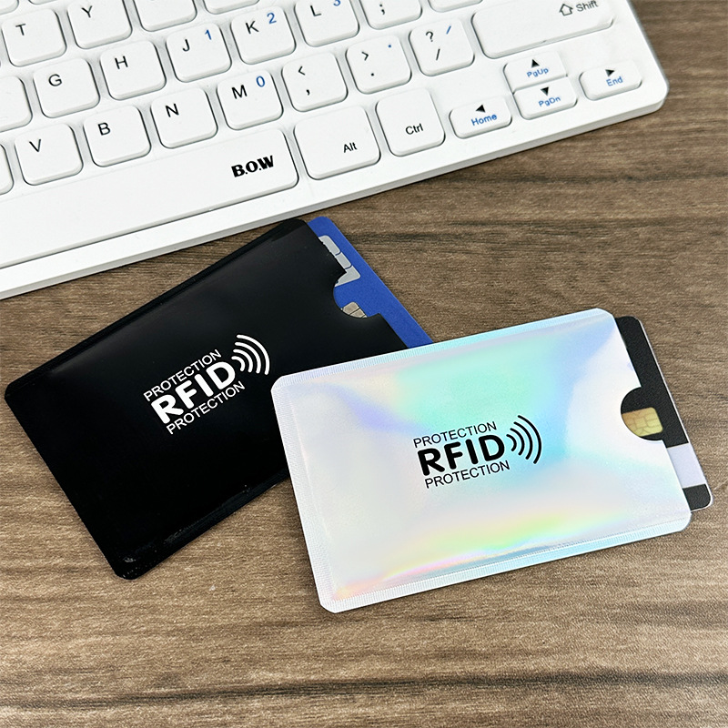 ซองป้องกันบัตร RFID แบบอลูมิเน - Travel Wallet Slim บทวิจารณ์และราคา